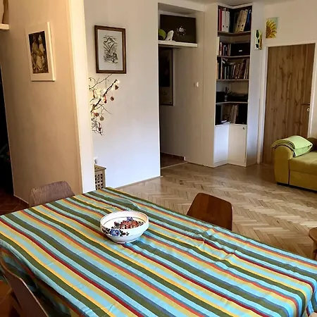 Family Flat In The Centre Of ברטיסלאבה